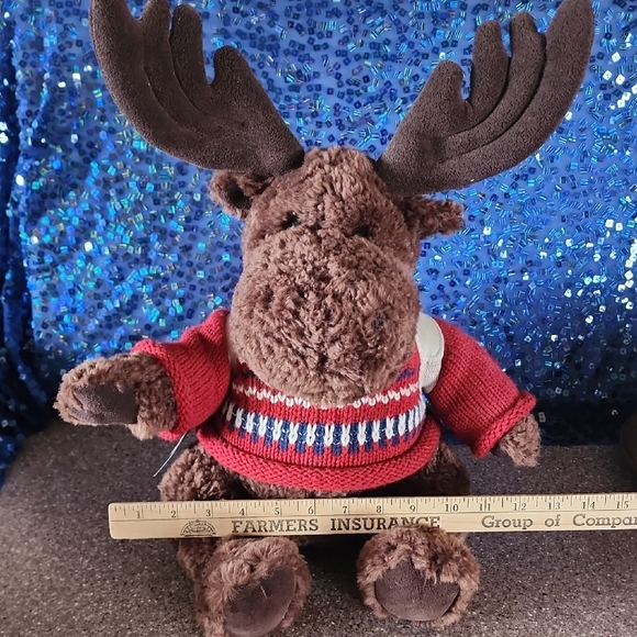 NWT. American Eagle Outfitters Mac The Moose with Red Sweater and White Backpack - Picture 15 of 15